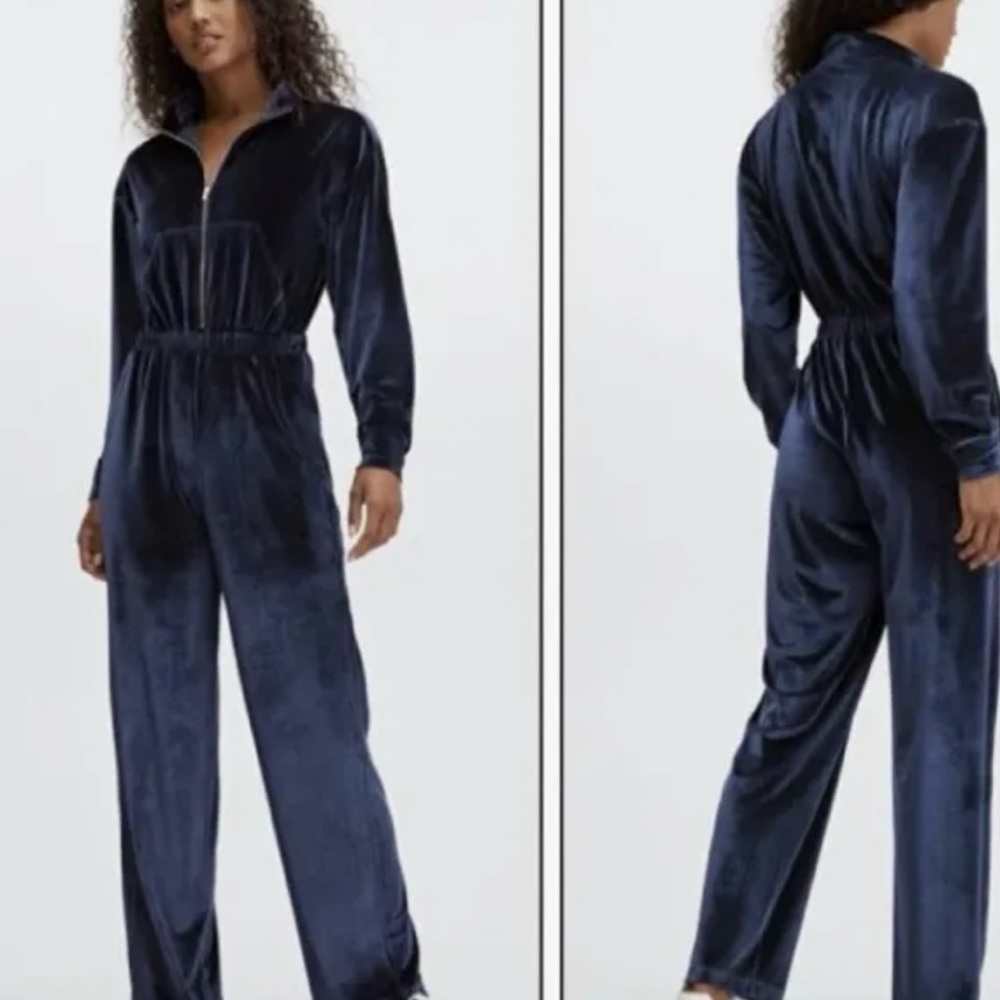 Fabletics Velour Wide-leg Jumpsuit Womens Sz Small Navy Blue Zip Cozy - Picture 2 of 12